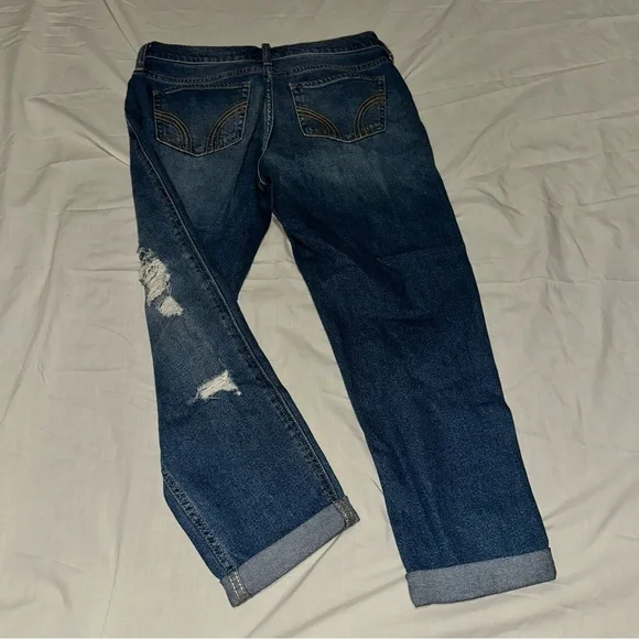 Hollister Low-Rise Crop Boyfriend “Hollister Vintage Stretch” Distressed Jeans - Picture 11 of 16
